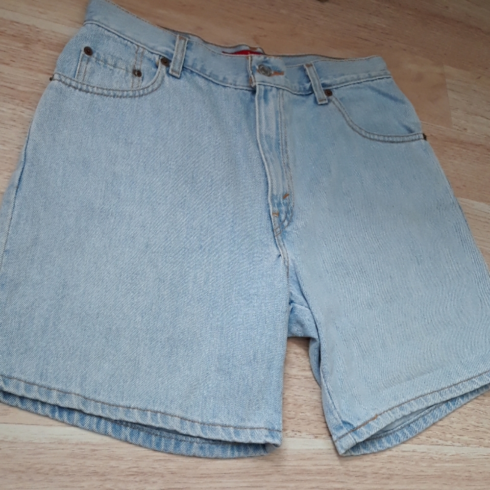 Levi's High Waisted Denim Shorts - Picture 3 of 4